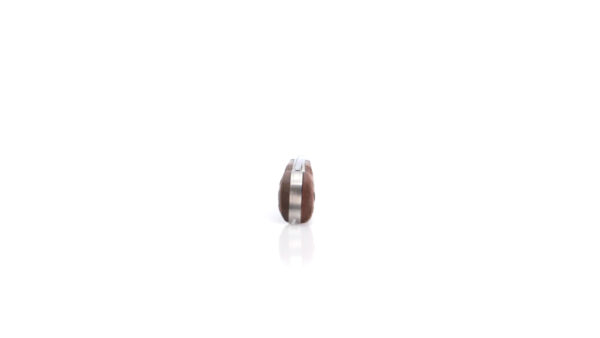 8235-000-4